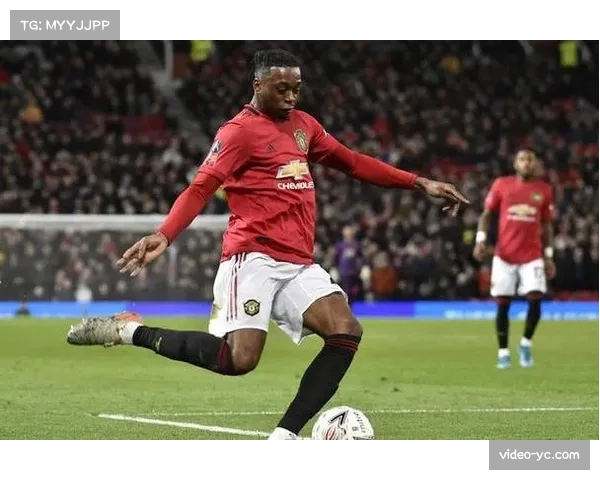 曼联官方发布球队四月防守数据报告,对抗成功率与高空球争抢率显著提升